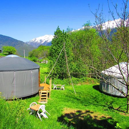 Maurienne Outdoor - Nuit Insolite En Yourte En Savoie Saint-Georges-Des-Hurtieres Екстериор снимка